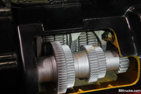 WLYWLY12S180TA 12-speed manual transmission Exterior (2) | 86Trucks