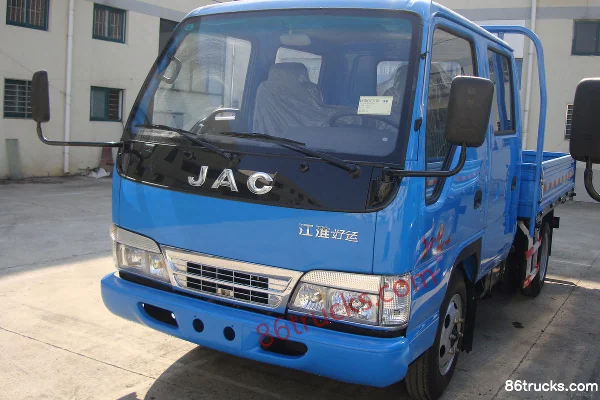 JAC Haoyun 28 95 hp 4X2(6 wheels) 2.8m double-row flatbed light truck Exterior (2) | 86Trucks