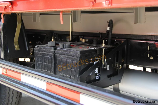 Foton Forland Xiaoka Star 5 95 hp 4X2(6 wheels) 3.7m single-row flatbed mini truck Chassis (2) | 86Trucks