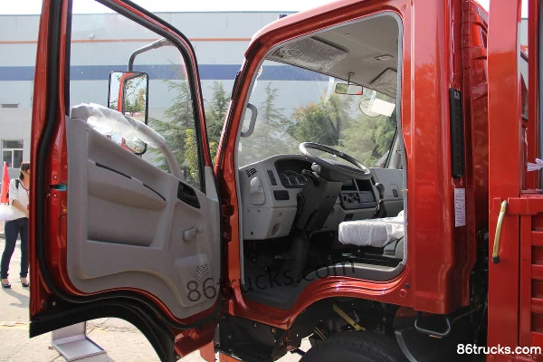 Foton Forland Kangrui H3 129 hp 4X2(6 wheels) 4.18 m single-row flatbed light truck Cab (2) | 86Trucks