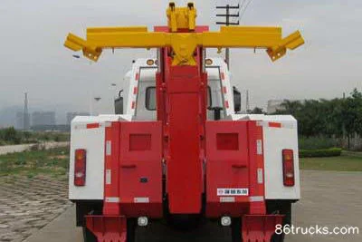 Dongfeng Commercial Vehicle Tianjin 170 hp 4X2(6 wheels) Wrecker Exterior (3) | 86Trucks
