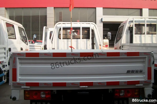 Tangjun Ouling Fuxing Deluxe Edition II 81hp 4X2(6 wheels) 3.5m Single Row Flatbed Light Truck Chassis (2) | 86Trucks