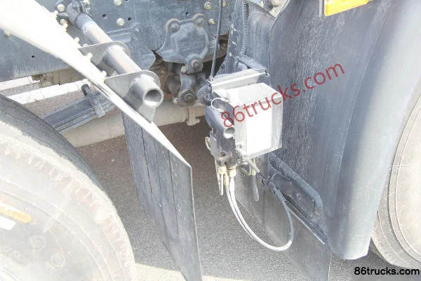 Dongfeng Commercial Vehicle Tianlong 340 ch 6X2(8 roues) tracteur routier Châssis (3) | 86Trucks