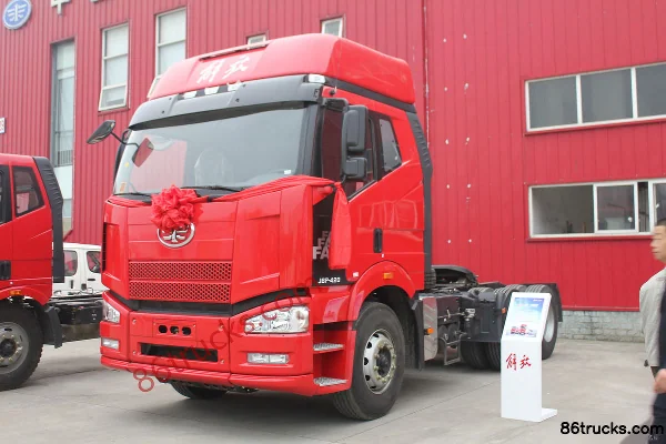 FAW Jiefang J6P Heavy Truck 2013 Model Heavy-duty Version 420 hp 6X4(10 wheels) Tractor Truck Exterior (3) | 86Trucks