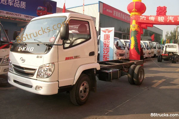 Tangjun Ouling Jinlika 95 hp 4X2(6 wheels) 4.23m Single Row Flatbed Light Truck Exterior (2) | 86Trucks