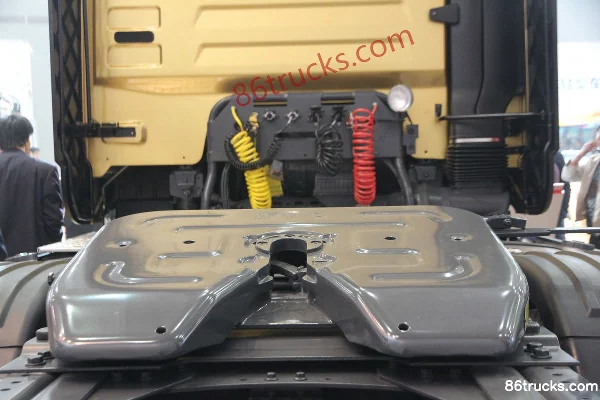 Dongfeng Commercial Vehicle Tianlong Flagship KX 480hp 6X4(10 wheels) AMT Automatic Tractor Truck Chassis (2) | 86Trucks