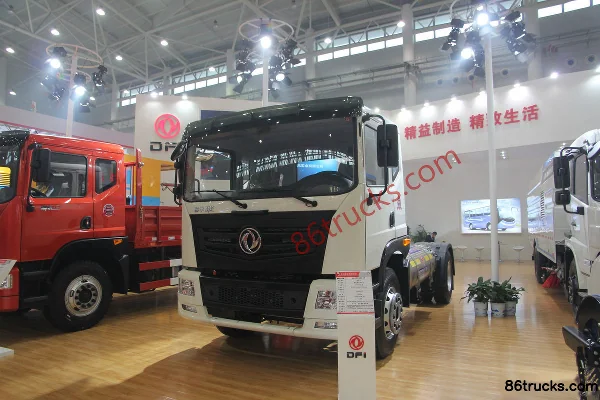 Dongfeng Yulong Heavy Truck 260hp 4X2(6 wheels) LNG Tractor Truck (EQ4160GLN) Exterior (2) | 86Trucks