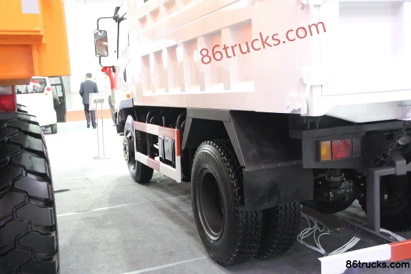 2013 Dayun Yunchi 140hp 4X2(6 wheels) 4m Dump Truck Chassis (3) | 86Trucks
