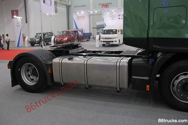 IVECO Stralis poids lourd 420 ch 4X2(6 roues) tracteur routier (China IV) Châssis (3) | 86Trucks