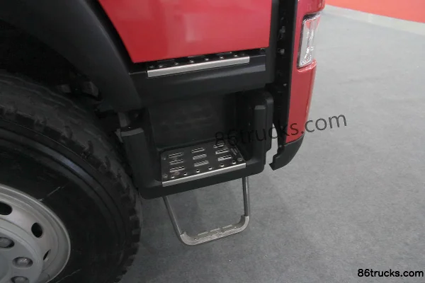 Sinotruk Golden Prince Heavy Truck 266hp 6X2(8 wheels) 7.6m Dump Truck (ZZ3251M48C1C1/L1WA) Chassis (1) | 86Trucks