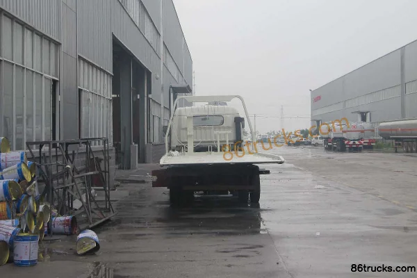 Dongfeng Duolika 136hp 4X2(6 wheels) Tow Truck (Chufei Brand) Exterior (3) | 86Trucks