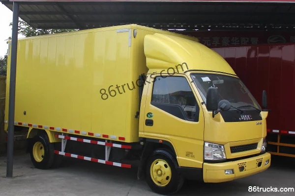 JMC Kairui 109 ch 4X2(6 roues) fourgon léger 4,1 m cabine simple Extérieur (2) | 86Trucks