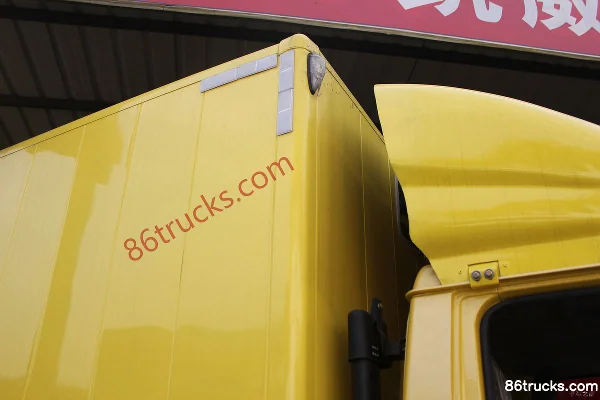 JMC Kairui 109 ch 4X2(6 roues) fourgon léger 4,1 m cabine simple Carrosserie (1) | 86Trucks