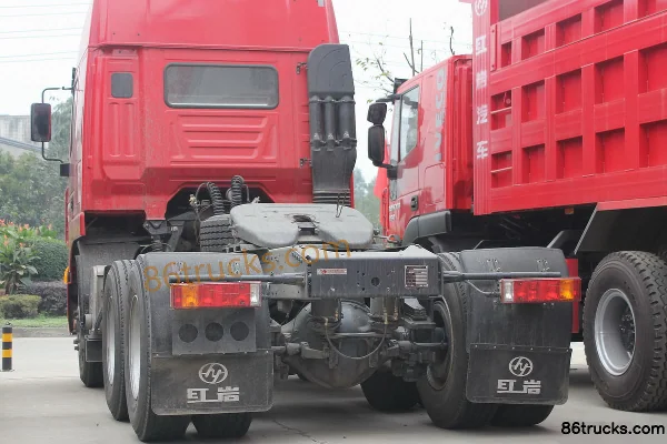 SAIC Hongyan Genlyon M100 Heavy Truck 390 hp 6X4(10 wheels) Tractor Truck (Flat Top) Exterior (3) | 86Trucks