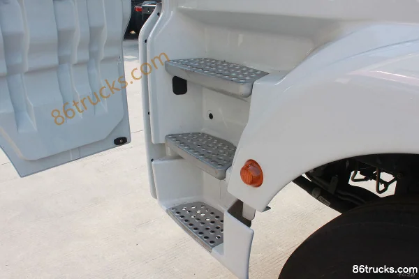 Sinotruk Sitrak C7H heavy truck 400 hp 4X2(6 wheels) tractor truck Cab (2) | 86Trucks