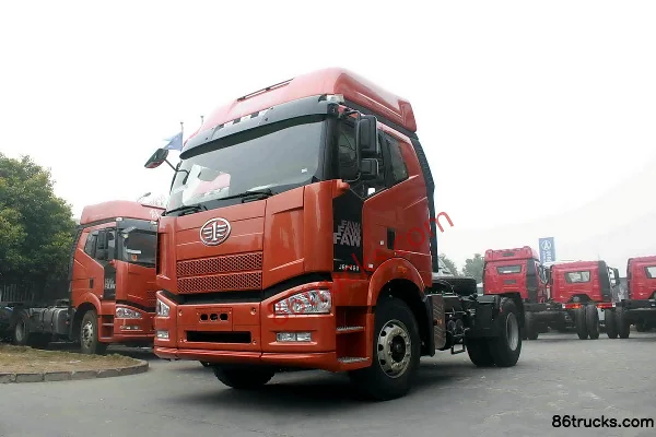FAW Jiefang J6P Heavy Truck Pilot Edition 420 hp 4X2(6 wheels) Tractor Truck Exterior (2) | 86Trucks