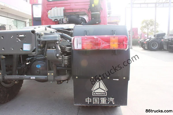 Sinotruk HOKA H7 Heavy Truck 340 hp 4X2(6 wheels) Tractor Truck Chassis (2) | 86Trucks