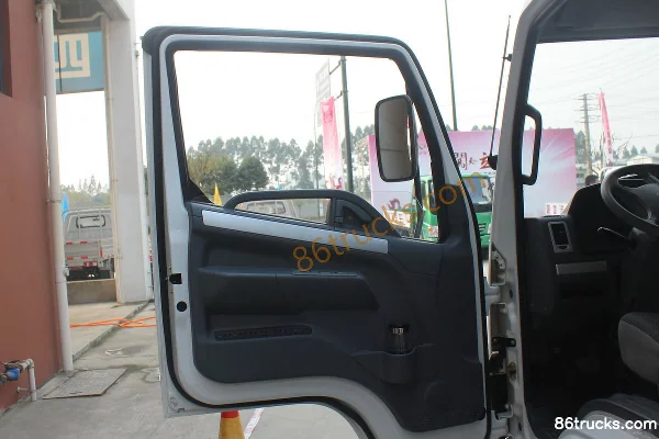 Karry Green Card T 124hp 4X2(6 wheels) 3.8m Semi-Cab Van Light Truck (Wide Body) (1) | 86Trucks