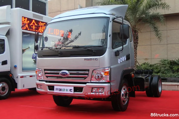 Karry Green Card C 116hp 4X2(6 wheels) 3.9m Extended Cab Flatbed Light Truck (Medium Body) Exterior (3) | 86Trucks