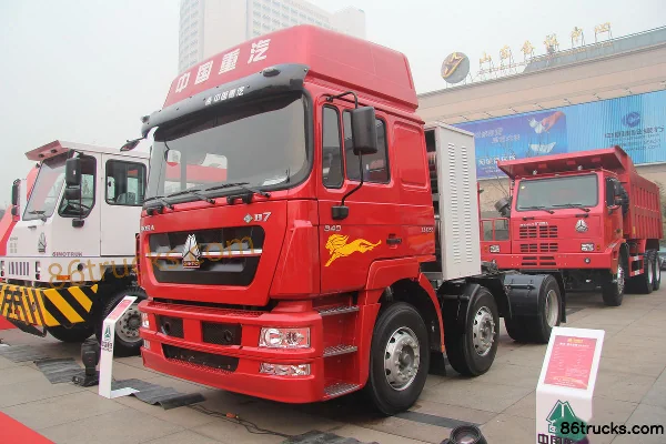 Sinotruk HOKA H7 heavy truck 340 hp 6X2(8 wheels) tractor truck (LNG) Exterior