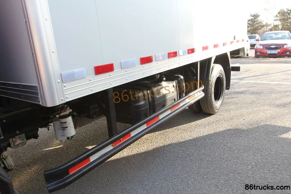 Foton Aoling CTX 118 hp 4X2(6 wheels) 4.165m single-row van light truck Chassis (1) | 86Trucks