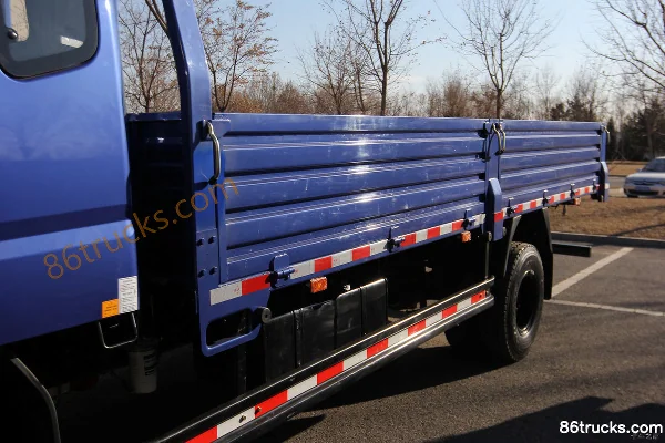 Foton Ollin CTX light truck 141 hp 4X2(6 wheels) 5.2m semi-panel cargo truck Body (1) | 86Trucks