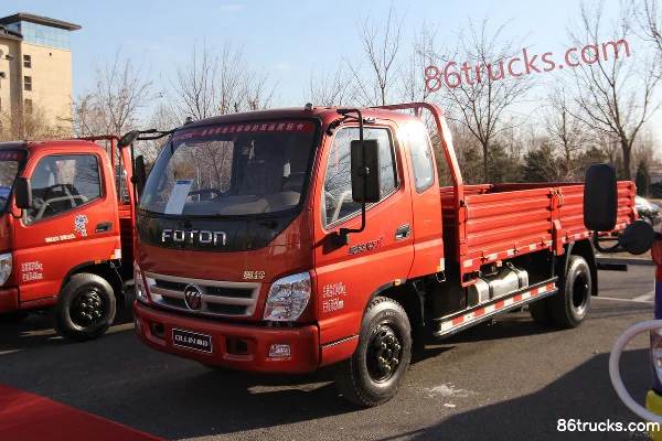 Foton Auling CTX 156hp 4X2(6 wheels) 4.8m semi-row flatbed light truck Exterior (2) | 86Trucks