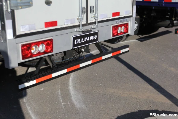 Foton Ollin TX 110 ch 4X2(6 roues) camion léger fourgon à cabine simple 4,165 m Carrosserie (2) | 86Trucks