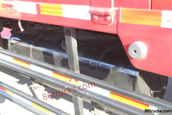 Foton Ollin TX 160 hp 4X2(6 wheels) 6.75m semi-panel light truck Chassis (3) | 86Trucks