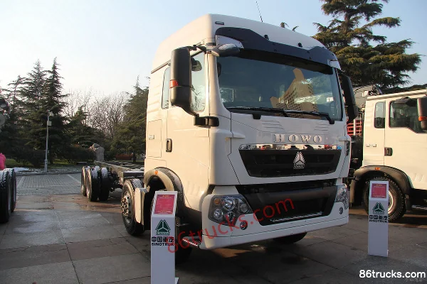 Sinotruk HOWO T5G lourd 310 ch 8X4(12 roues) camion porteur 9,5 mètres Extérieur (3) | 86Trucks