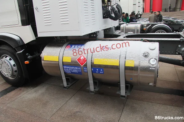 Sinotruk HOWO T5G camion lourd 290 ch 4X2(6 roues) tracteur routier (LNG) Châssis (1) | 86Trucks