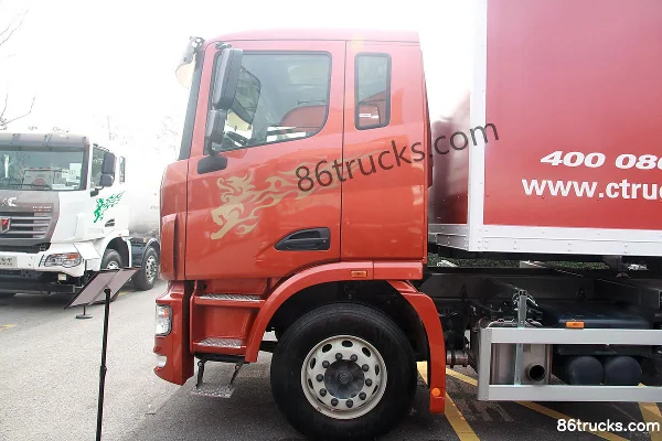 Union Truck U290 poids lourd 290 ch 6X2(8 roues) porte-voitures à essieu central (pont arrière Pengxiang 457) Extérieur (3) | 86Trucks