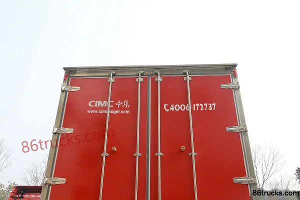 Union Truck U290 poids lourd 290 ch 6X2(8 roues) porte-voitures à essieu central (pont arrière Pengxiang 457) Châssis (2) | 86Trucks