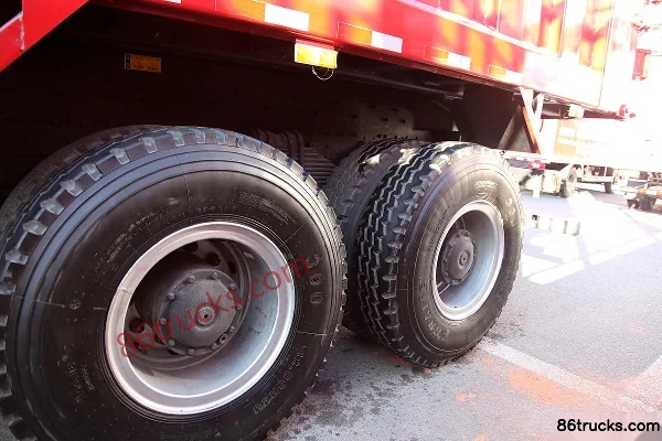 Foton Auman GTL 9 series heavy truck 430 hp 8X4(12 wheels) 8m dump truck Chassis (3) | 86Trucks