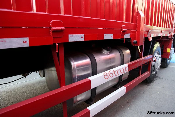 Foton AumanETX Série 5 poids lourd 290 ch 8X4(12 roues) 9,5 m camion porteur à ridelles Châssis (3) | 86Trucks