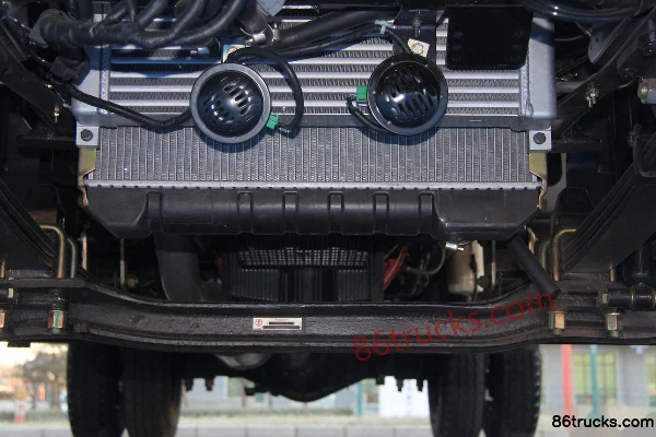 Foton Ollin 143hp 4X2(6 wheels) Refrigerated Truck Chassis (2) | 86Trucks