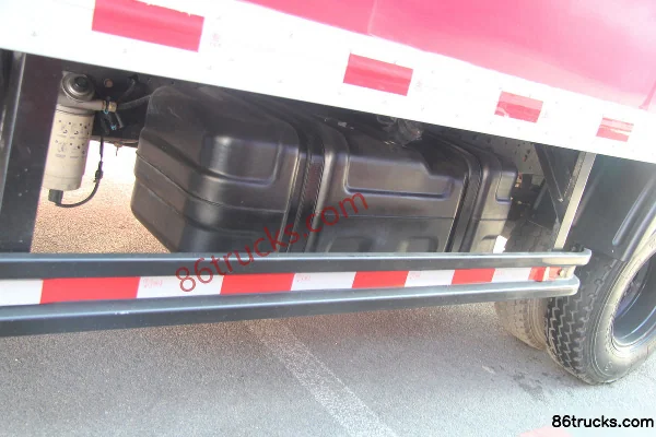 Foton Aumark série 3 camion fourgon léger à cabine simple 143 ch 4X2(6 roues) 4,16 m Châssis (3) | 86Trucks