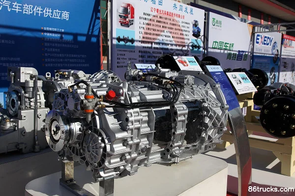 Fast Gear C16JSDQXL200TA 16-Speed Manual Transmission Exterior (2) | 86Trucks