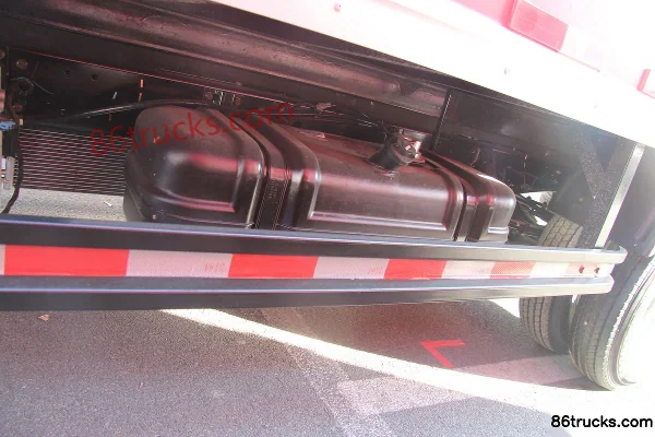 Foton Aumark 1 Series 118 hp 4X2(6 wheels) 4.165m single-row van light truck Chassis (3) | 86Trucks