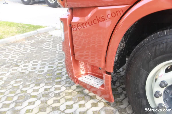 Union Truck U380 poids lourd version standard 380 ch 6X2(8 roues) tracteur routier Châssis (2) | 86Trucks