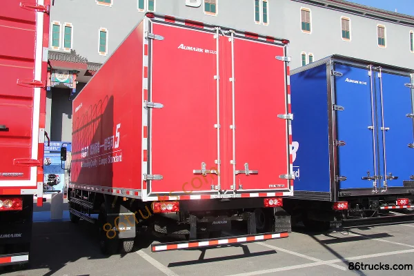 Foton Aumark S5 Camion porteur standard 170 ch 4X2(6 roues) 6,2 m fourgon cabine avancée Extérieur (3) | 86Trucks