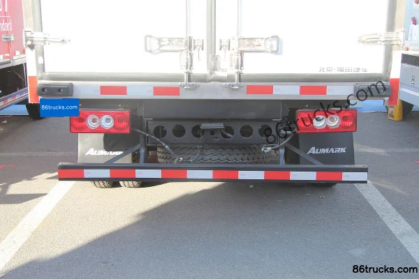 Foton Aumark Série 5 143 ch 4X2(6 roues) camion frigorifique Cabine (2) | 86Trucks