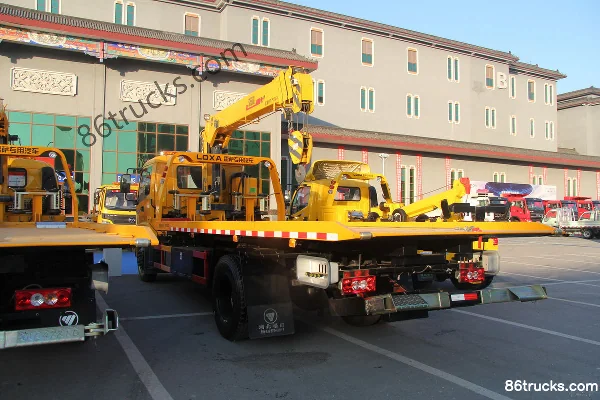 Foton Lisha 170 hp 4X2(6 wheels) Wrecker Truck Exterior (3) | 86Trucks