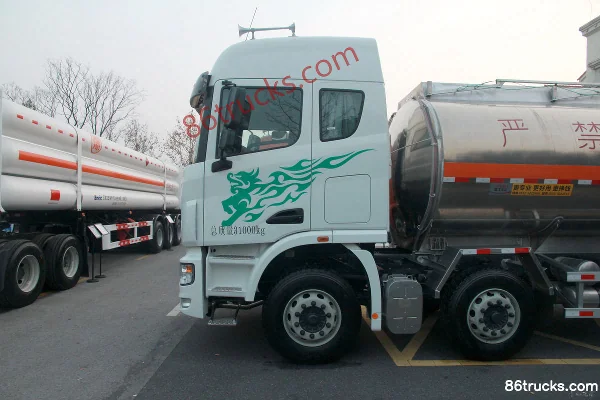 Union Truck U290 290 hp 8X4(12 wheels) Oil Tank Truck (CIMC Brand) Exterior (3) | 86Trucks