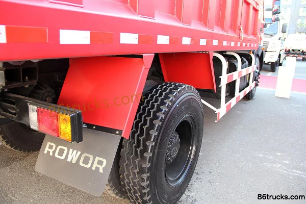 Foton Medium RC 220ch 4X2(6 roues) 5m camion benne (front lift) Châssis (1) | 86Trucks