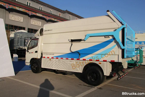 Foton Leishan 156 hp 4X2(6 wheels) Garbage Truck Exterior (3) | 86Trucks