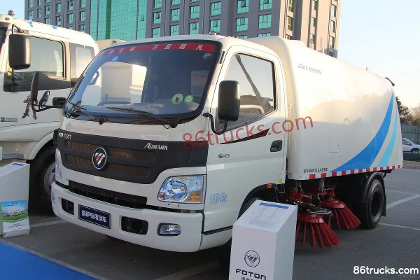 Leisha 141 hp 4X2(6 wheels) Sweeper Truck Exterior (2) | 86Trucks