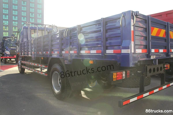 Foton Ruivo Medium Truck 168hp 4X2(6 wheels) 6.7m Flatbed Cargo Truck (Dachi) Exterior (3) | 86Trucks