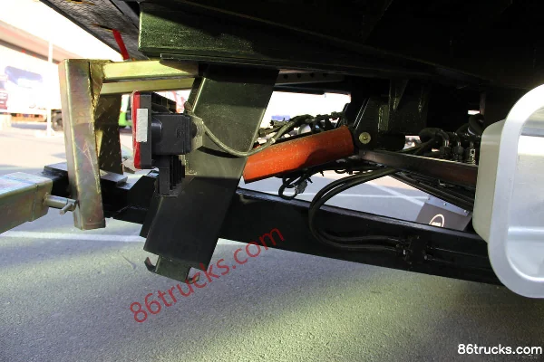 Foton Leisha 154hp 4X2(6 wheels) Wrecker Truck Cab (1) | 86Trucks
