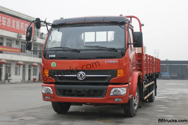 Dongfeng Kaipute Medium Truck 160hp 4X2(6 wheels) 6.2m Cargo Truck Exterior (2) | 86Trucks
